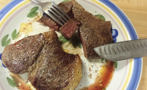 Serving. 5 minutes has elapsed, and there is even pink coloration throughout the steak upon cutting. Note that we have a little moisture loss on resting; for this reason many chefs will wait to plate serving plate until after rest period, thus ensuring no juice contamination of other plated items. A note on the coulette part: because of its longitudinal orientation, it will be much juicier—and that light pink found in the body of the sirloin steak will be a much deeper color with a lot of in steak juice. It is why there is more apparent flavor and tenderness in the coulette portion.