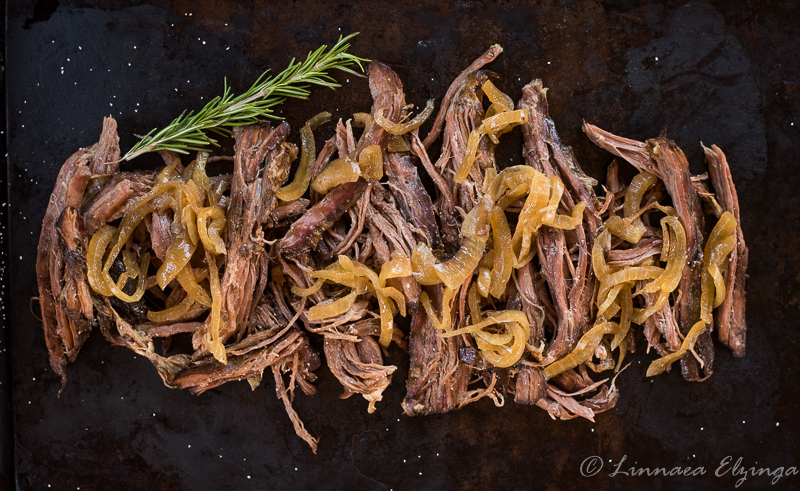 Slow cooker steak recipe for flank or skirt steak. 