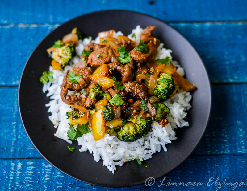 Asian beef stir fry recipe, served over rice. 